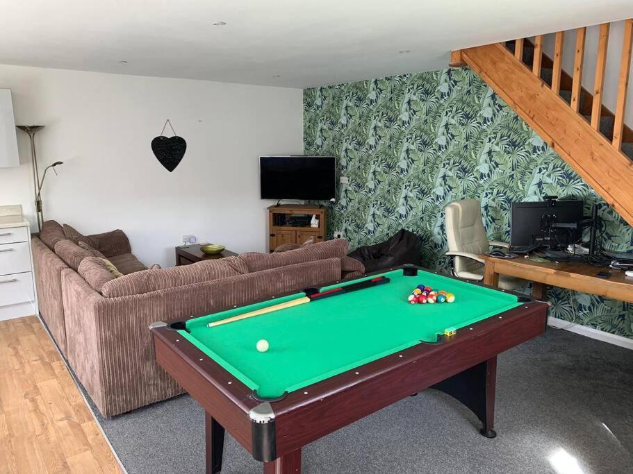 Cute 1 Bedroom House With Pool / Ping Pong Table. 비글스웨이드 외부 사진